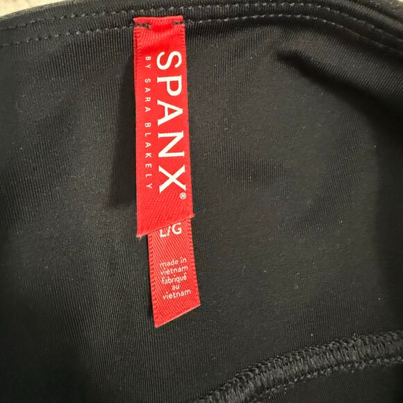 Spanx Black Faux Leather Leggings Size Large - Picture 7 of 8